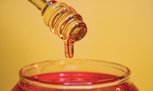 How Manuka Honey Can Transform Your Skincare Routine