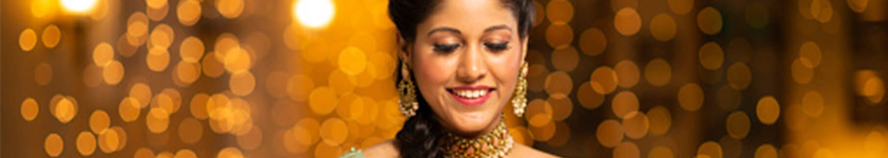 GET FESTIVE READY WITH AROMATHERAPY