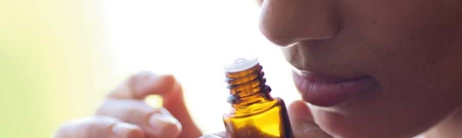 ESSENTIAL OILS AND MENTAL WELL-BEING